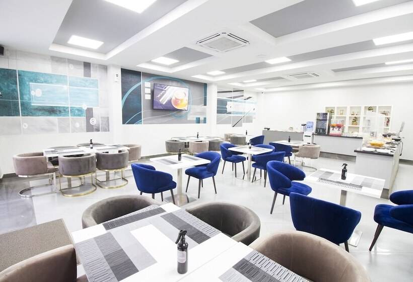 هتل Sirari By Regina