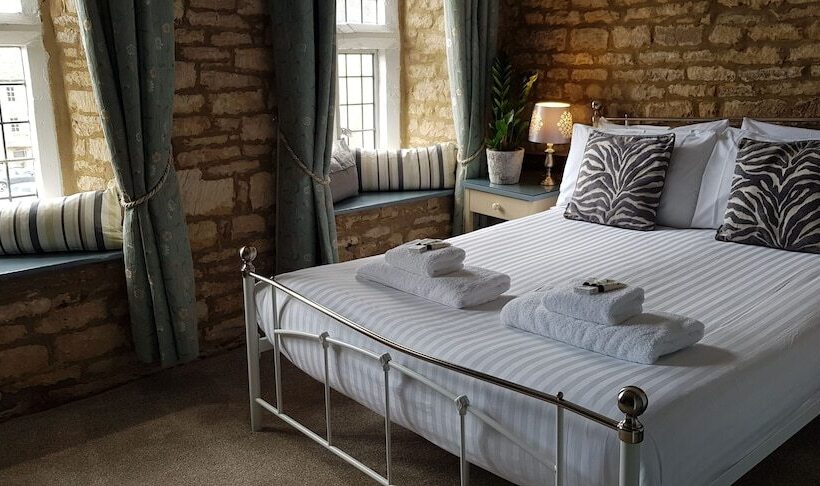 호텔 The Kings Arms