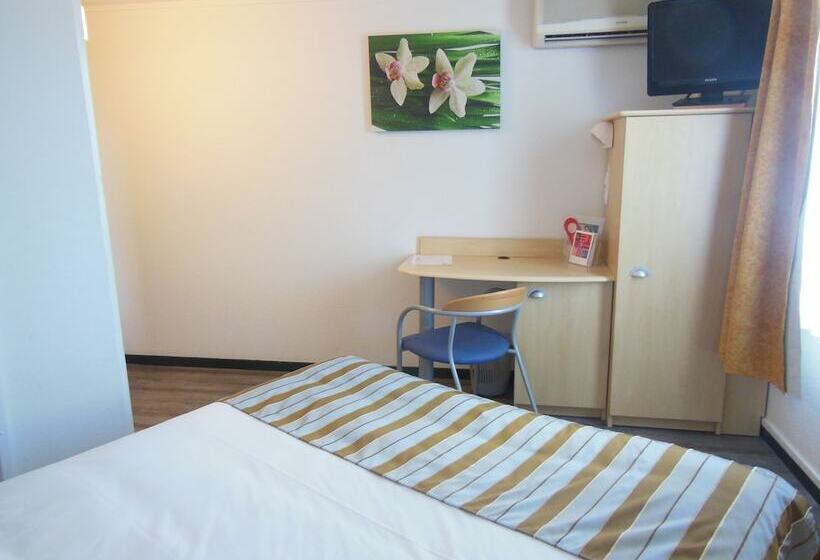 בית מלון כפרי The Originals Access, Hôtel Le Beaulieu