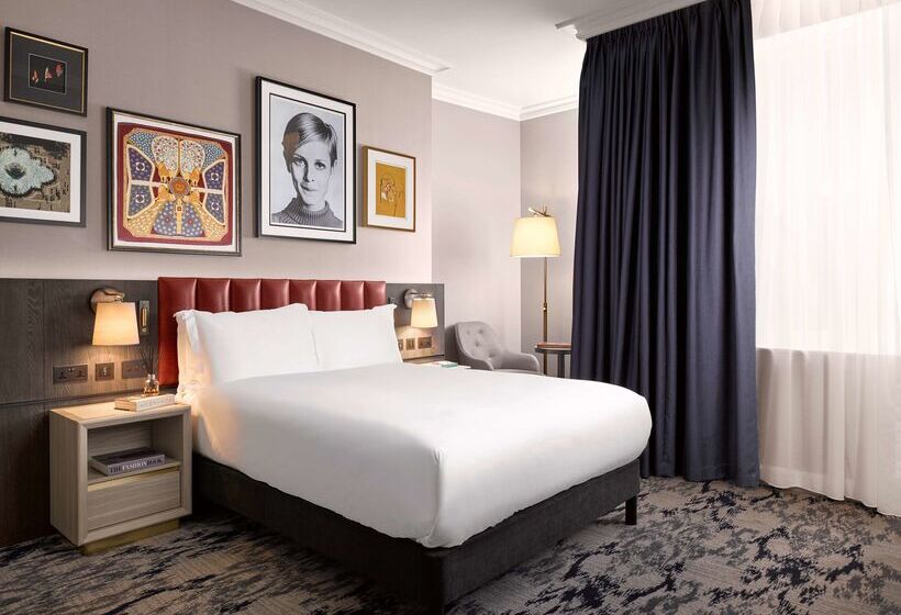 Fotos del hotel The Trafalgar St. James, London Curio Collection By Hilton:  25