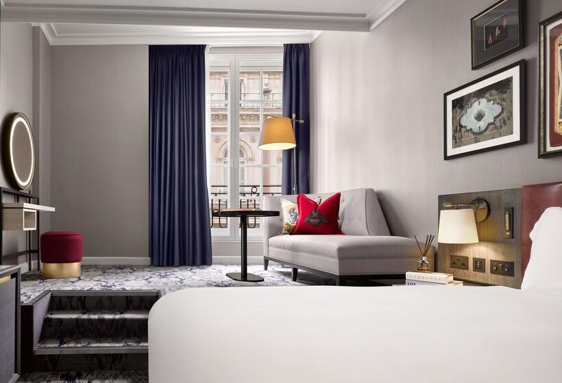 Fotos del hotel The Trafalgar St. James, London Curio Collection By Hilton:  41