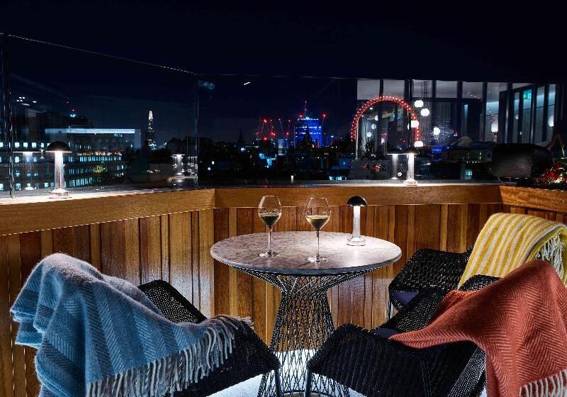 Fotos del hotel The Trafalgar St. James, London Curio Collection By Hilton:  49