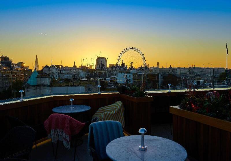 هتل The Trafalgar St. James London, Curio Collection By Hilton