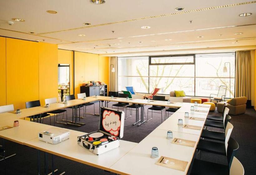 Fotos del hotel Vienna House Easy Berlin Friedrichshain:  16