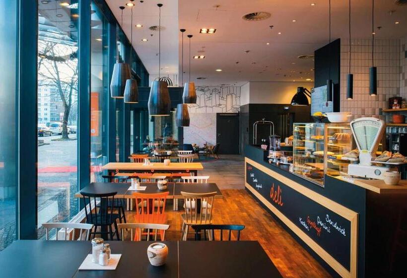 Fotos del hotel Vienna House Easy Berlin Friedrichshain:  24