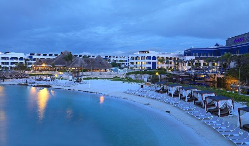 استراحتگاه Hard Rock Hotel Riviera Maya   Heaven Adults Only   All Inclusive
