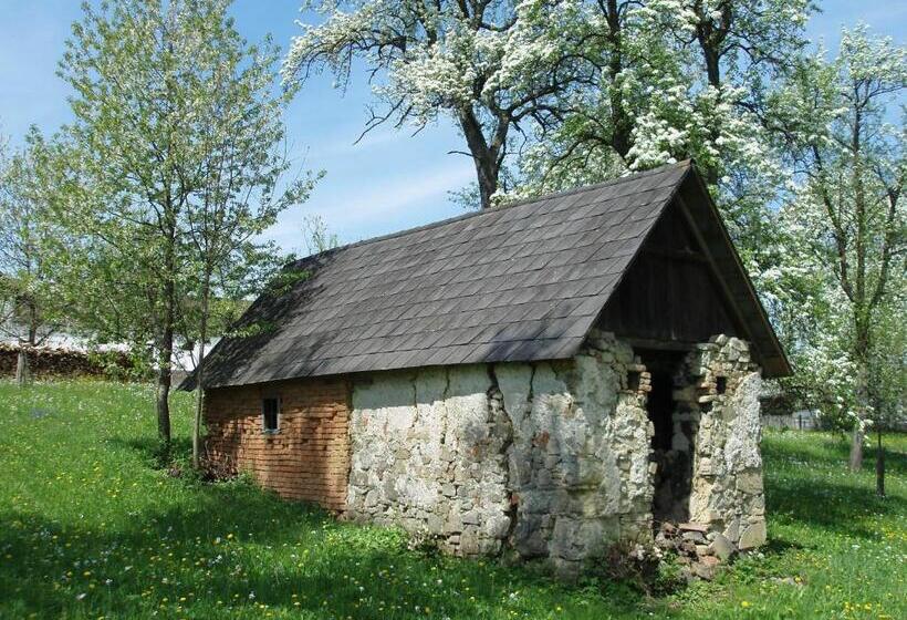 הוסטל Gasthof Zur Linde
