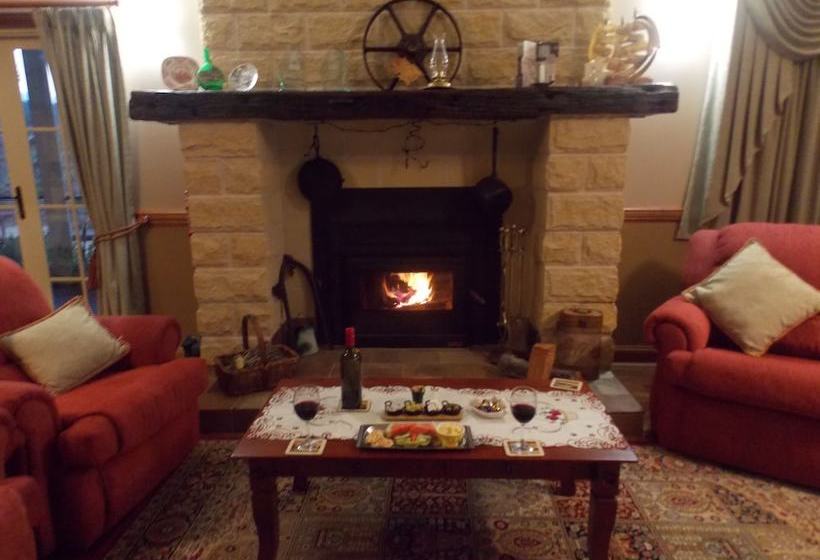 민박 R On The Downs Bnb & Spa Cottages