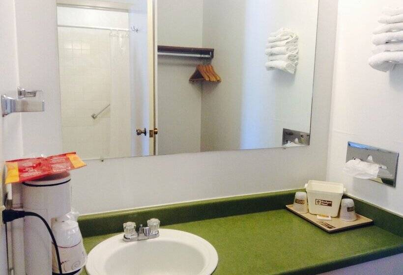 모텔 Budget Host Platte Valley Inn