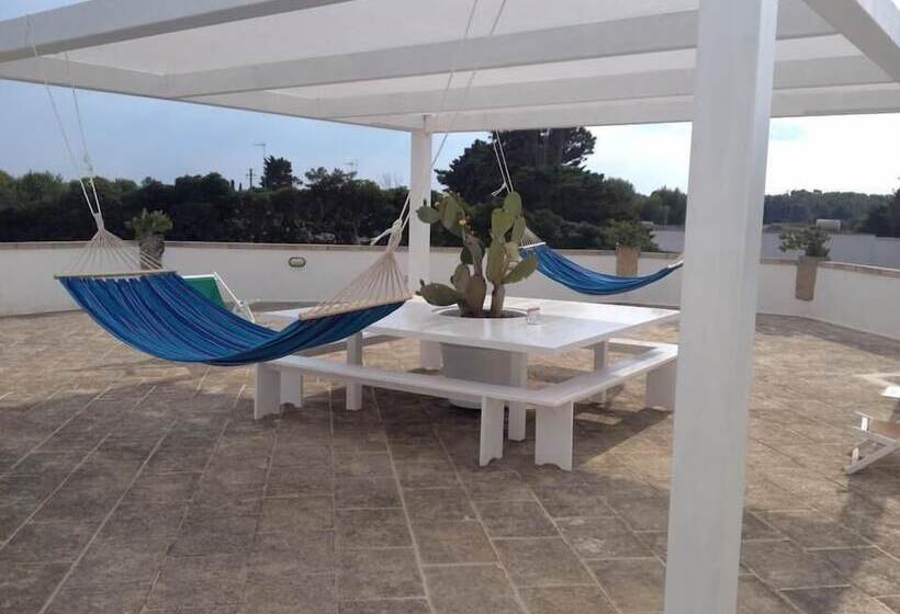 Residence Punta Cassano   In Piscina Sulla Spiaggia Di Sabbia