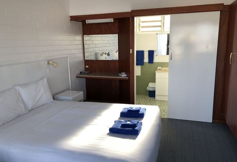 Ship Inn Motel