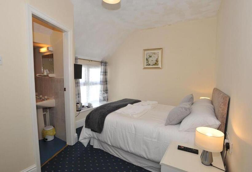 ペンション California Inn