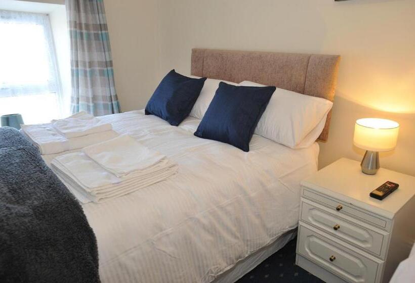 ペンション California Inn