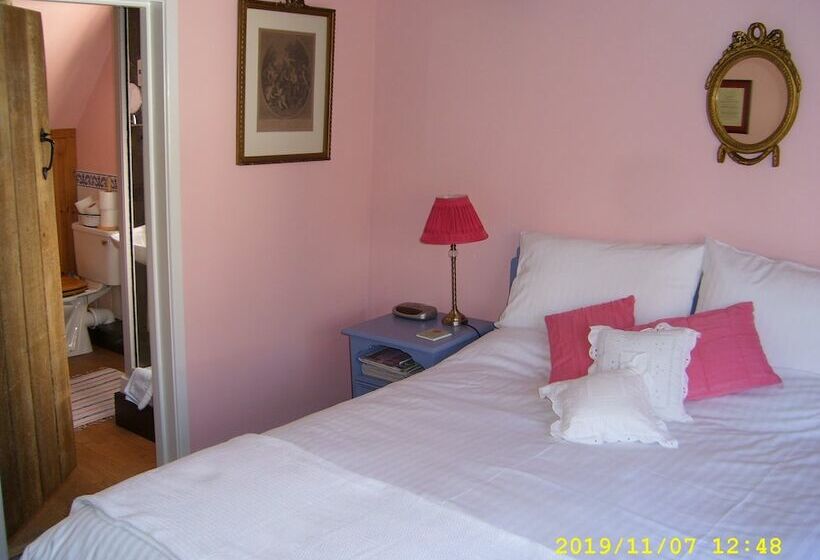 مبيت وإفطار The Pilstyes