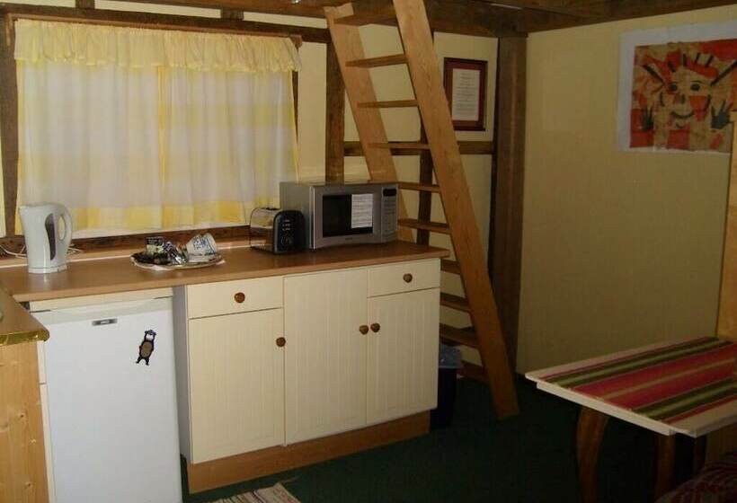 مبيت وإفطار The Pilstyes