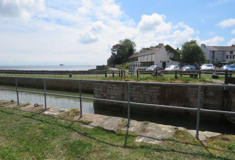 פונדק The Bay Horse Hotel And Restaurant
