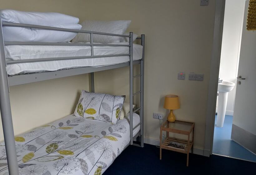 بنسيون Barholm Accommodation