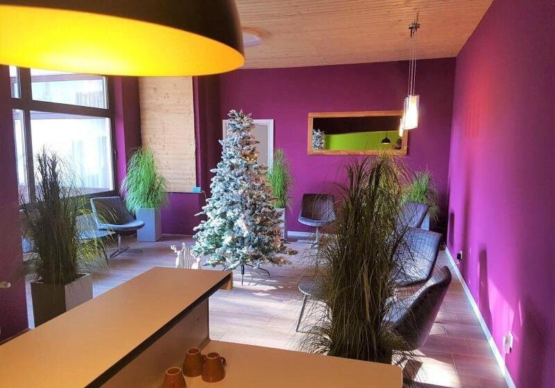 ペンション Niederdreisbacher Hof