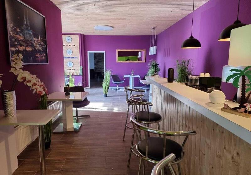 ペンション Niederdreisbacher Hof