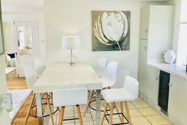 The Chapel By Platinum Retreats