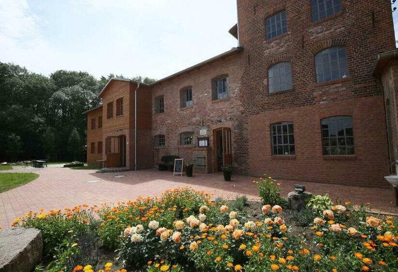 הוסטל Alte Brennerei