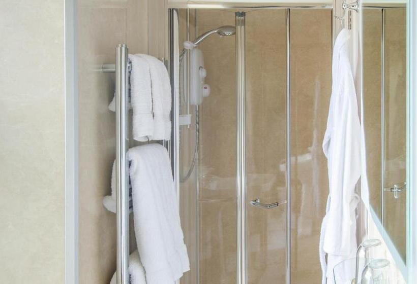 مبيت وإفطار Beera Farmhouse