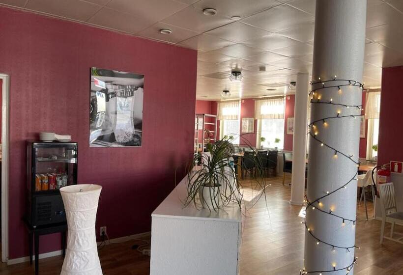 Dentas Hotell Raivi