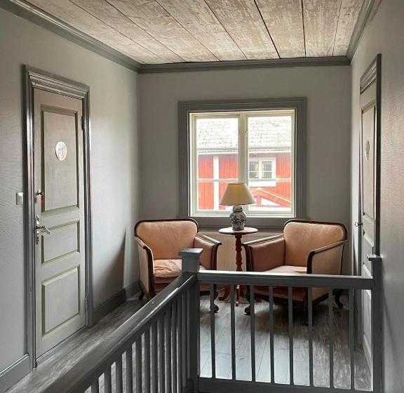 Hallagårdens B&b