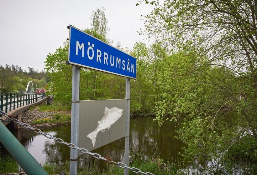 פונדק Ebbamåla Bruk