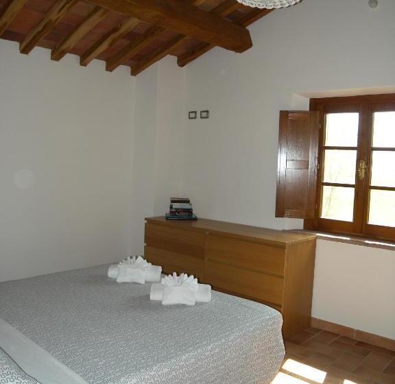 فندق Agriturismo Il Pino