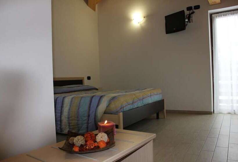 בית מלון כפרי Albergo Miramonti La Pozza