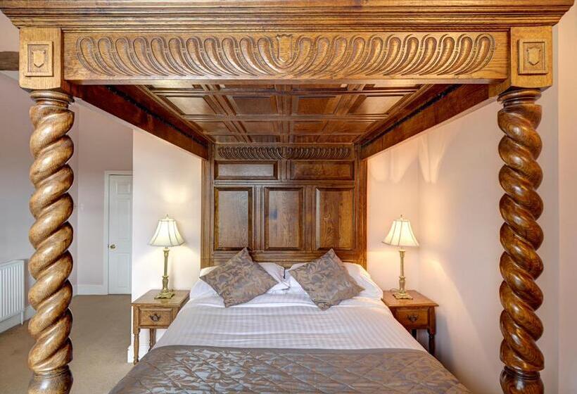 فندق صغير Brigands Inn