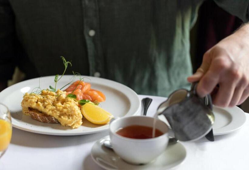 فندق صغير The Griffin Inn