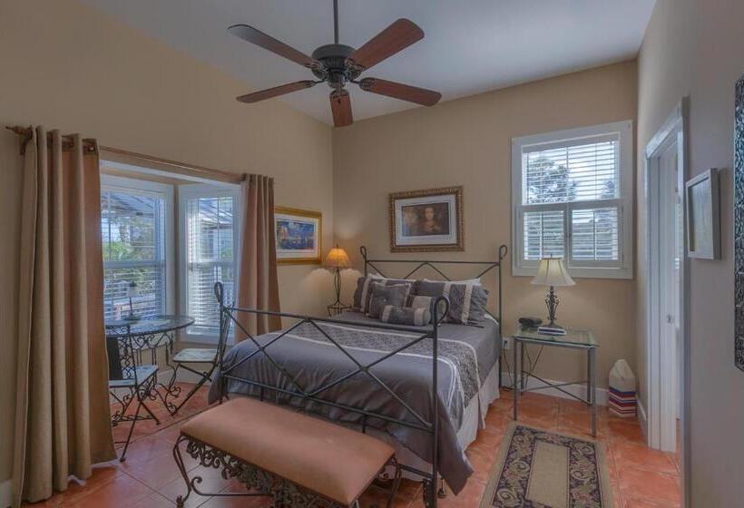 مبيت وإفطار Cape San Blas Inn