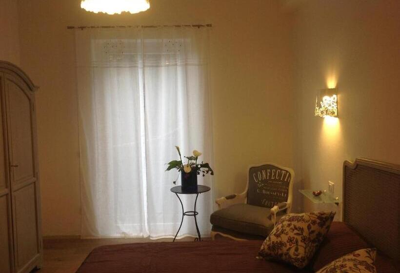 مبيت وإفطار Corte Del Gallo