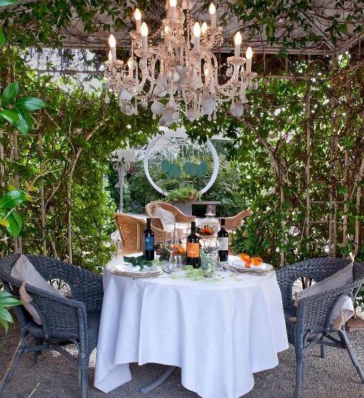 ベッドアンドブレックファースト Fattoria Santa Lucia Borgo Alla Cantina