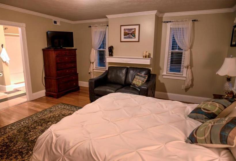 住宿加早餐  Foster's Bethel Beach Inn