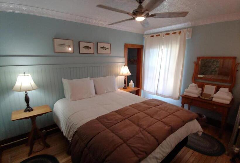 Bed and Breakfast Keene Valley Lodge