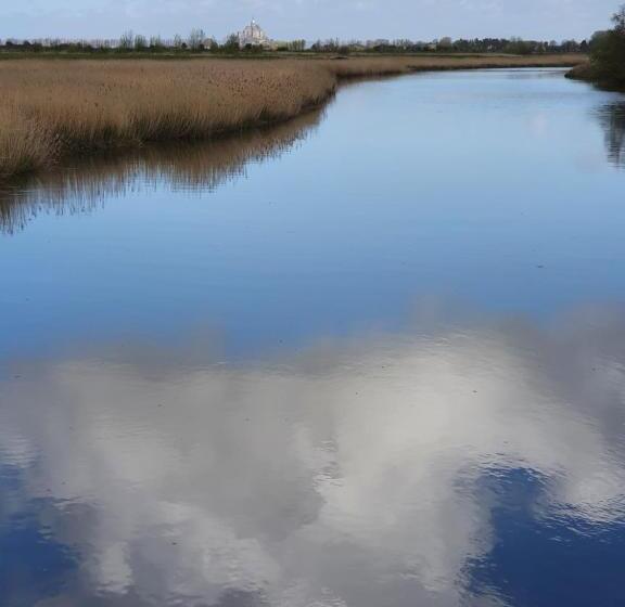 צימר La Bastide Du Moulin   Mont St Michel
