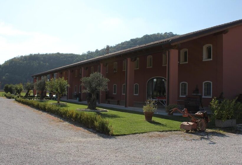 مبيت وإفطار Tenuta Monterosso
