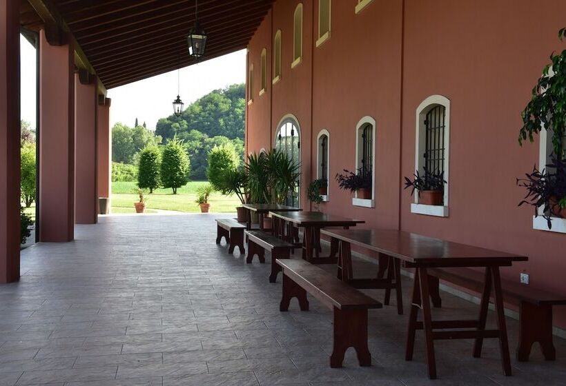 مبيت وإفطار Tenuta Monterosso