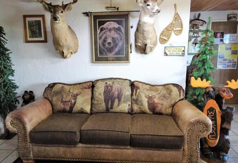 Eagle's Nest Motel