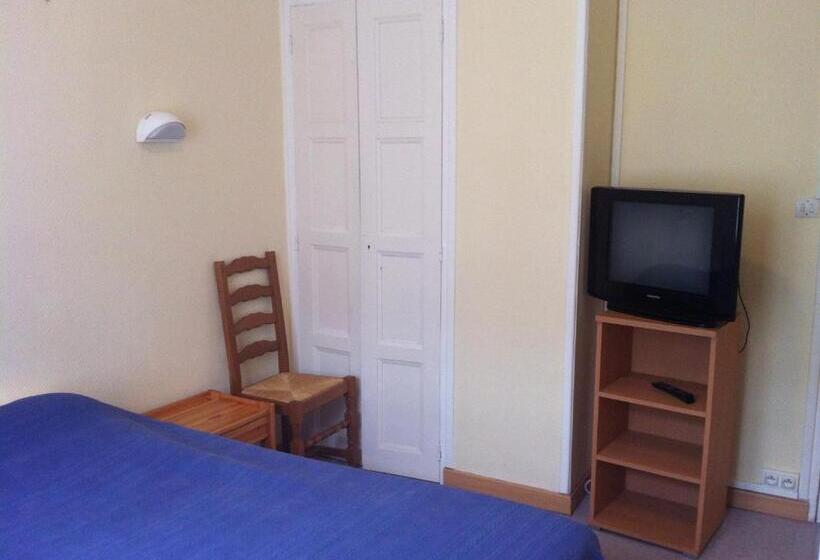 בית מלון כפרי Le Commerce