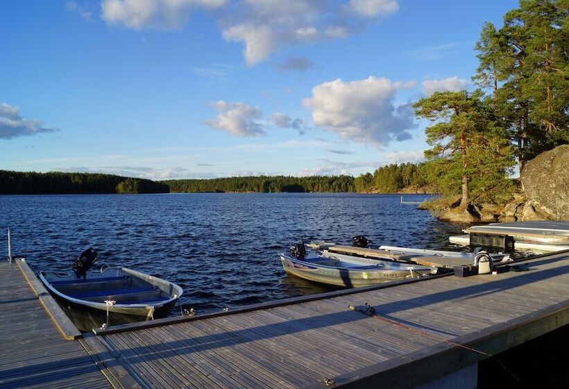 فندق Långsjön Stugor & Camping