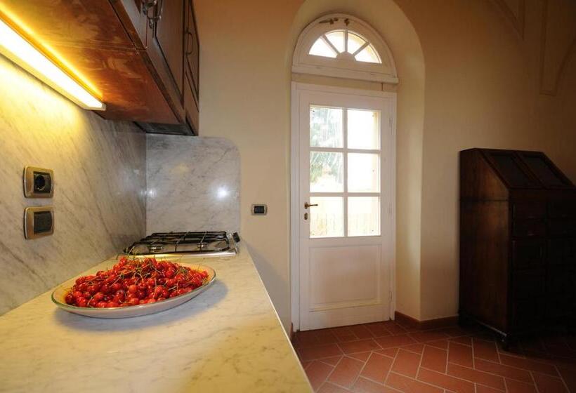 فندق Relais Villa Sensano