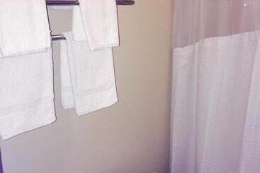 هتل Texan Inn And Suites Tilden