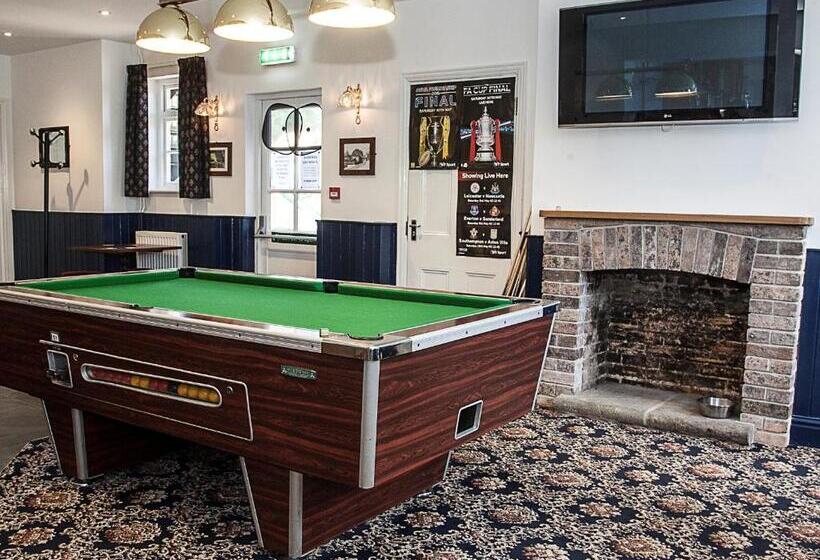 هتل The Black Dog Inn