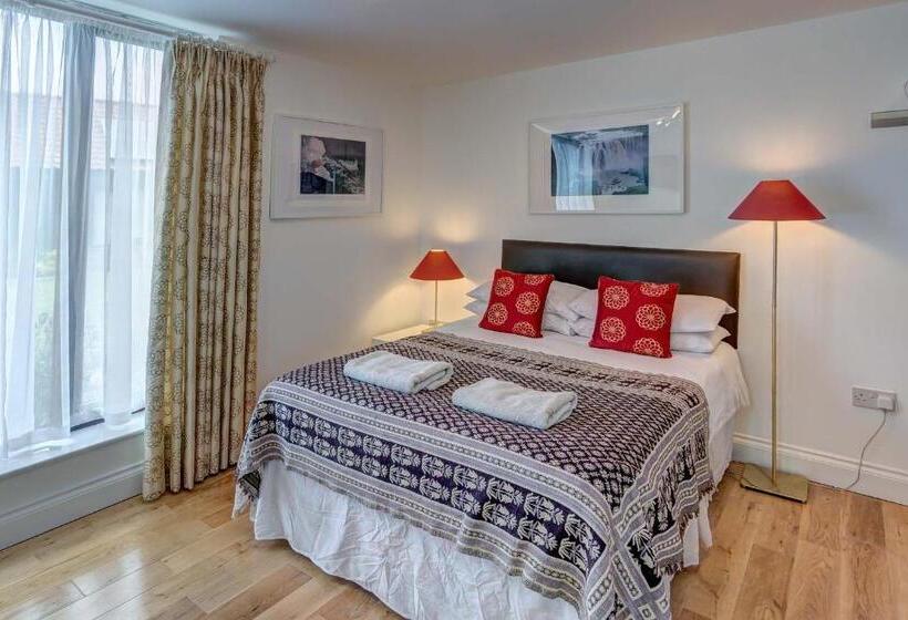 بنسيون Annapurna Guest House