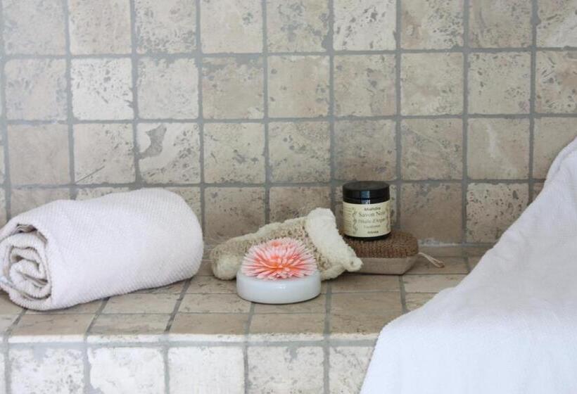 ペンション Chambres D Hotes Spa Château D Omiécourt