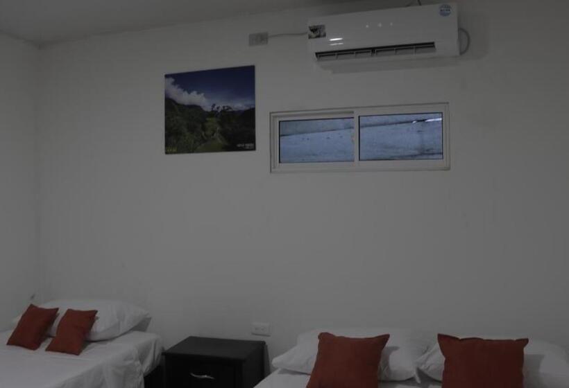 פנסיון Puerto Caribe Hostal